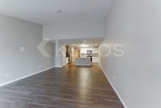 Photo - 18312 Gibraltar Ln