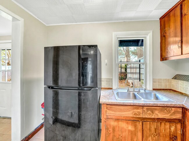 Photo - Charming 3-bedroom rental home in Waterbury