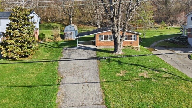 Photo - 115 Moock Rd