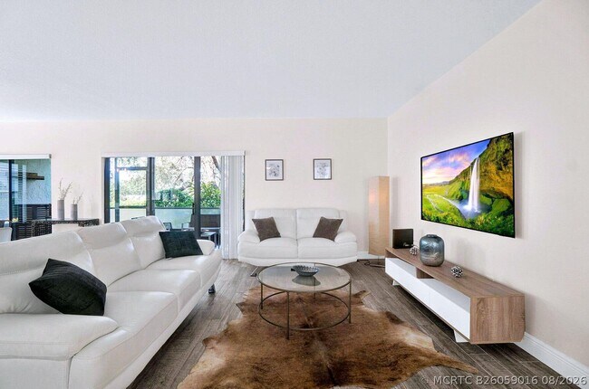 Photo - 11311 Pond View Dr Unit C101