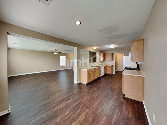 Photo - 18435 Westgate Pasture Ln Casa