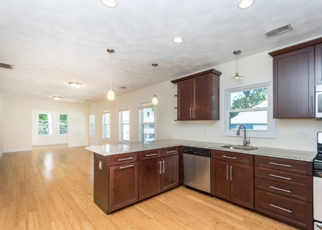 Building Photo - 49 Hersom St Unit 49 Rental