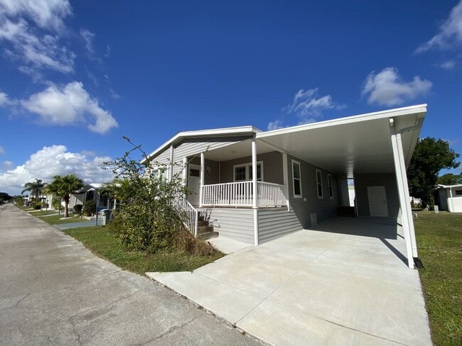 Building Photo - 102 Congress St