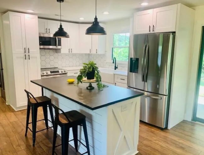 Photo - 6387 Sherrills Ford Rd