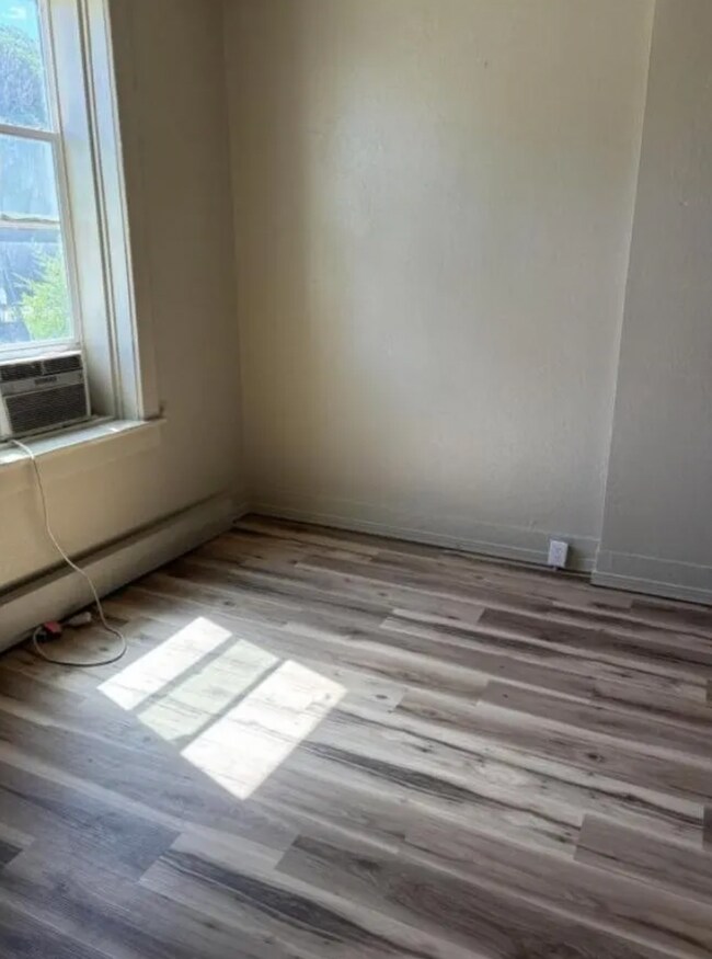 Building Photo - 1427–1431 E Evans Ave, Pueblo, CO 81004 Unit 1427- A