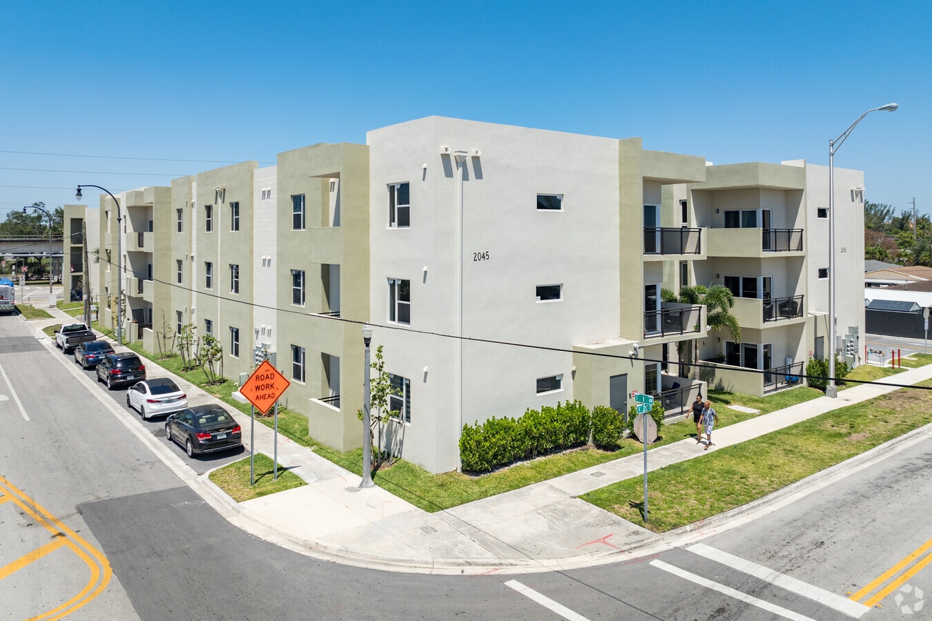 102 E 21st St - Ram Station 21 LLC