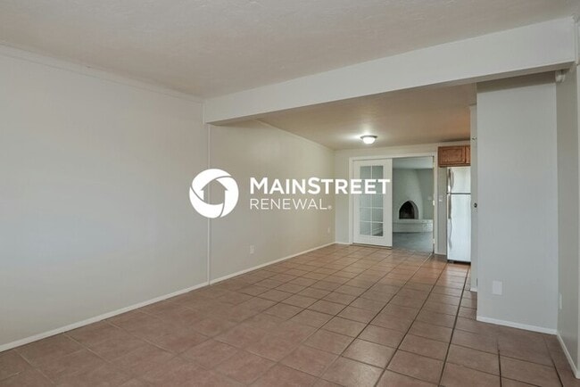 3 Bedroom Pet-Friendly Home in Tucson, AZ with Main Street Renewal
