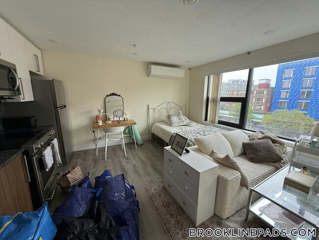 Photo - 1028 Commonwealth Ave Unidad 401