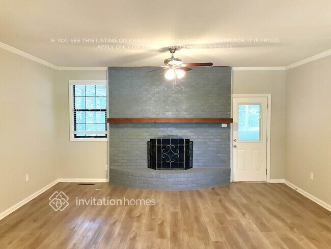 Photo - 2811 Dunwood Ln