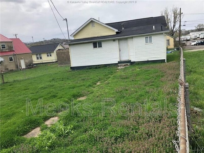 Photo - 2106 6th Ave