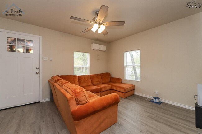 Photo - 514 S Archer St House