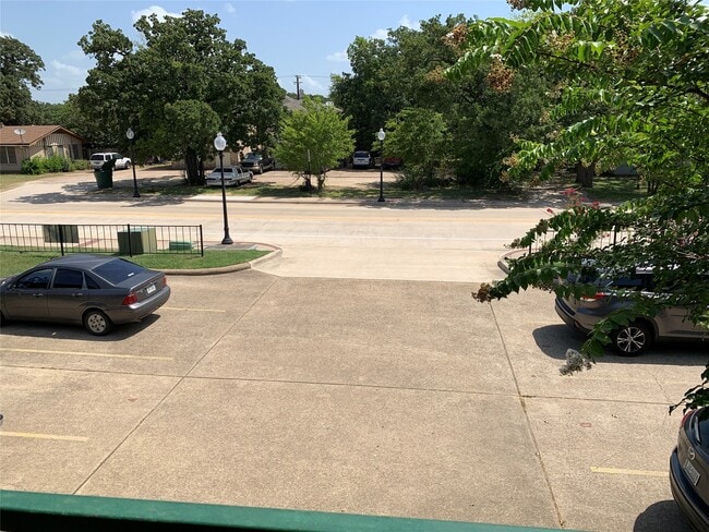 Building Photo - 4100 College Main St Unit B