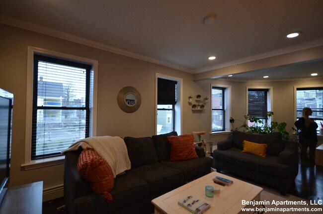 Photo - 60 Florida St Unit 2