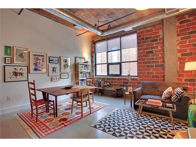 Photo - 718 N Washington Ave Unit 614