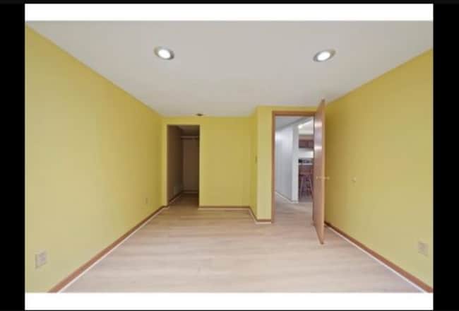 Photo - 1707 Hallmark Ave N