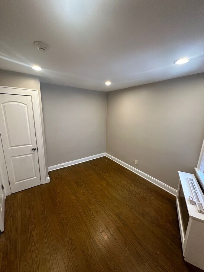 Photo - 241 Palisade Ave Unit 2R