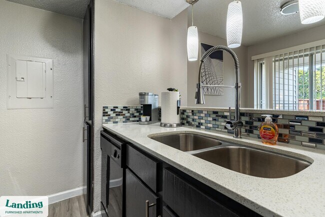 Photo - 711 Brentford Pl Unit 120.1411262