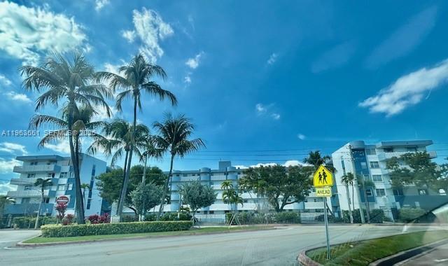 Building Photo - 7900 Tatum Waterway Dr Unit 214