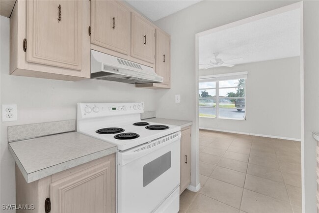 Building Photo - 210 Pebble Beach Blvd