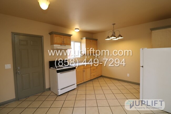 Photo - W 9th Ave (727-31) Unidad 729