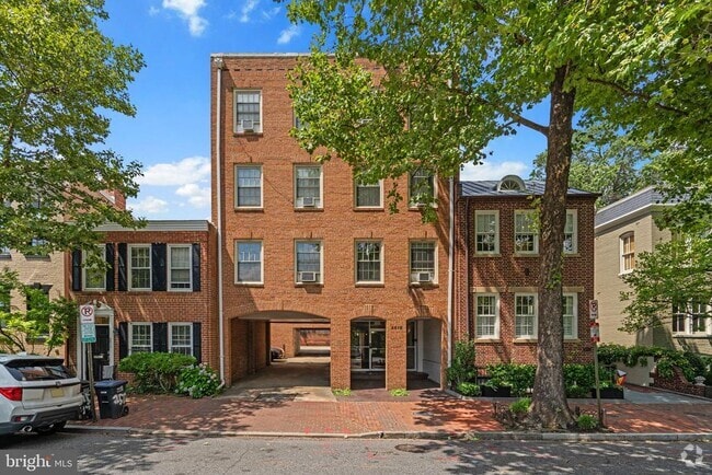Building Photo - 2515 P St NW Unit 204 Rental