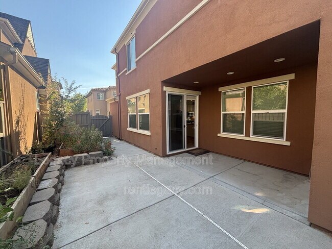 Photo - 3568 Troy Dalton St