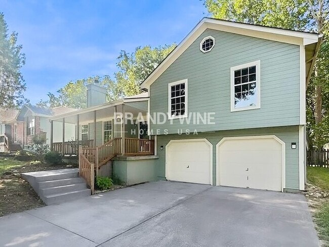 Building Photo - 18109 E 31st Terrace Dr S Rental
