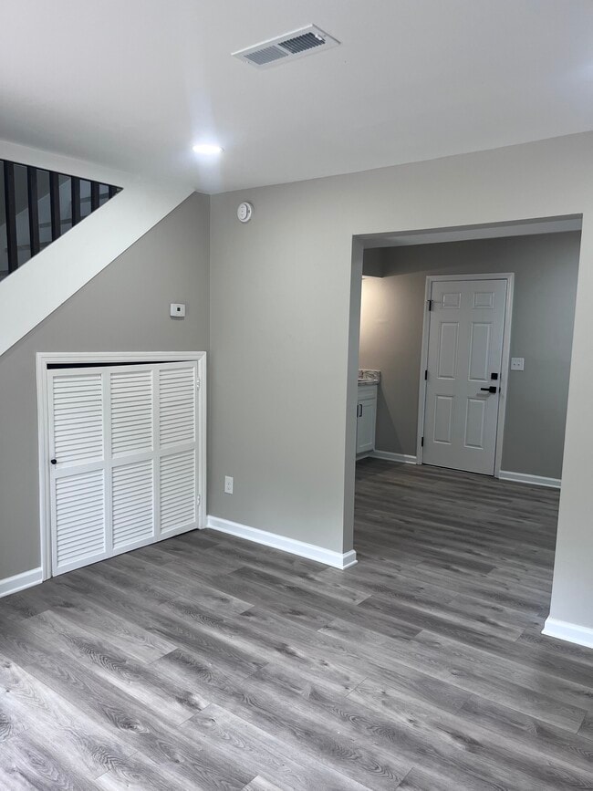 Photo - Fisher St. Apartments
