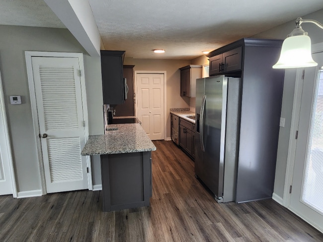 Photo - 1546 Winding Way Cir