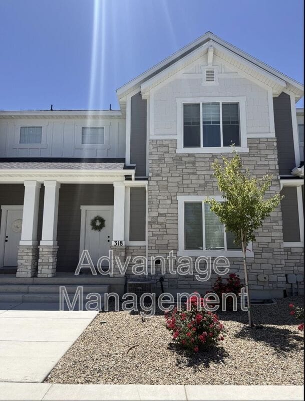Building Photo - 318 W 2280 S