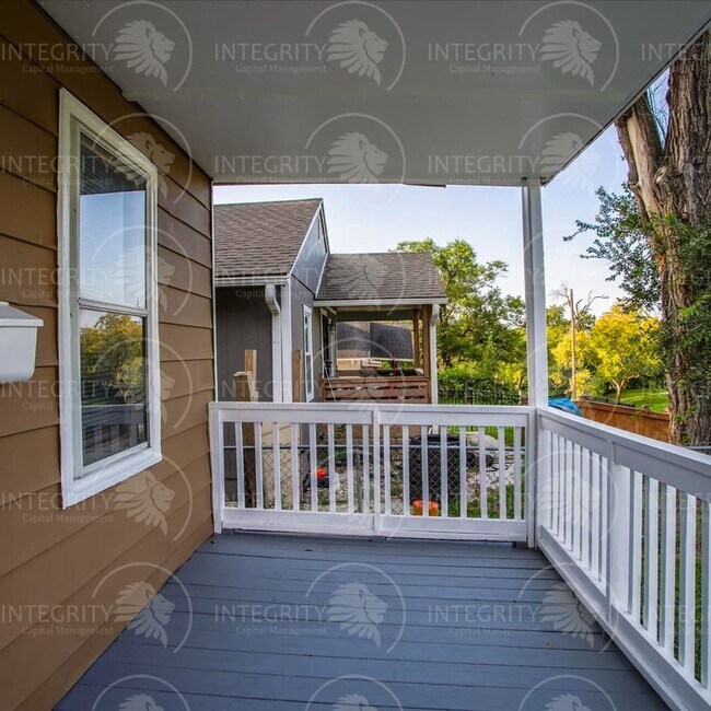 Photo - 4411 S Benton Ave