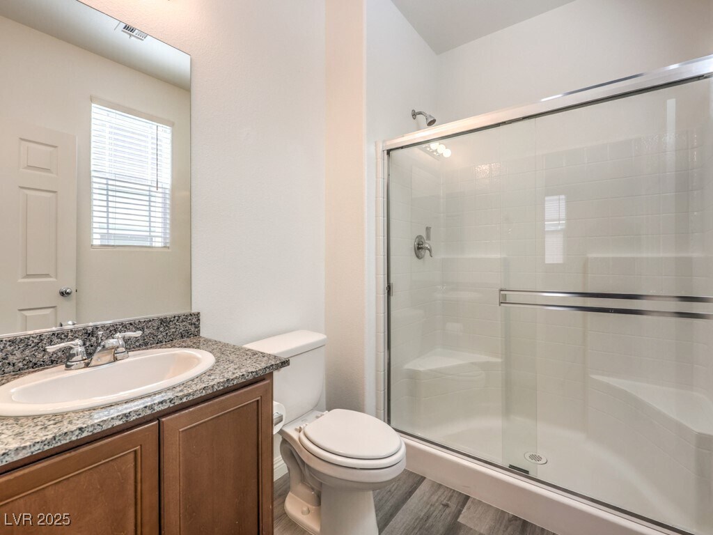 Photo - 6077 Castle Gardens Ave