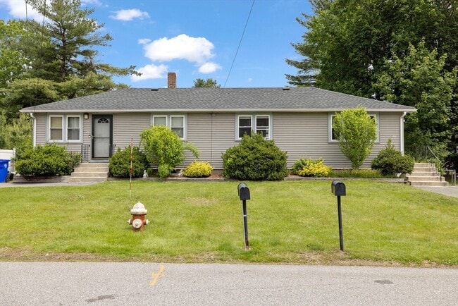 Photo - 42 Neillian St