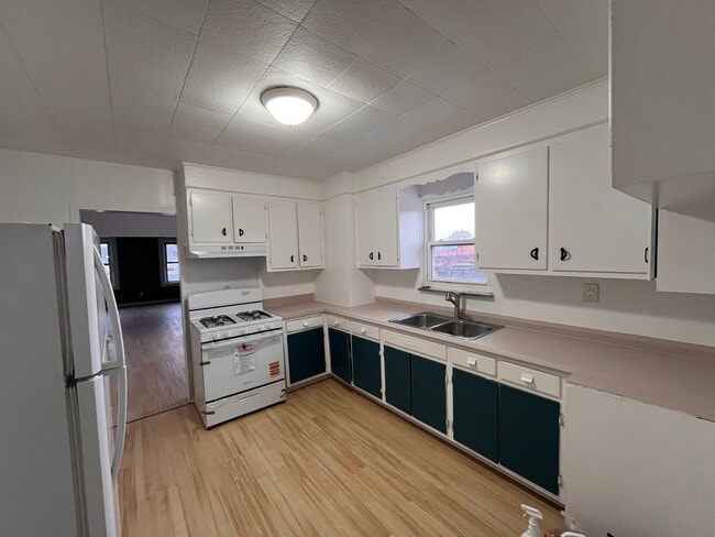 Photo - 9150 121st St Unit second floor