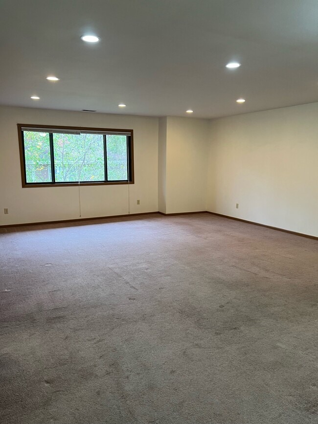 Photo - 2550 Hidden Cir