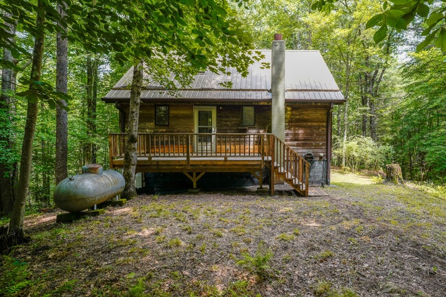 Photo - 480 Wingfield Way