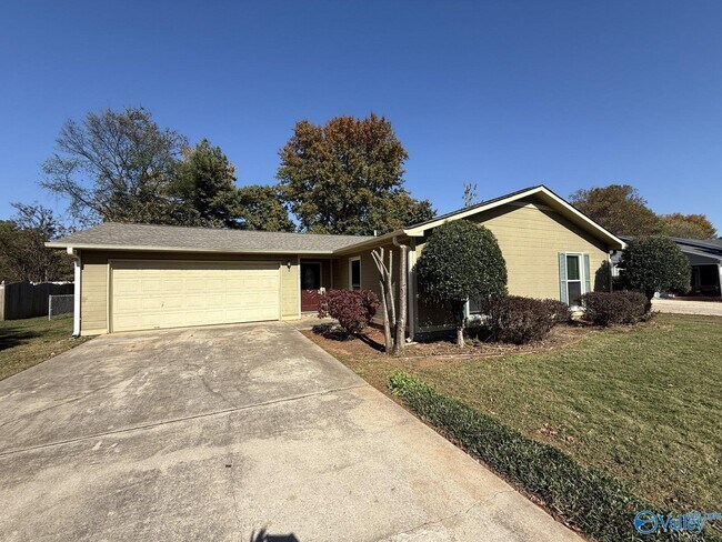 Photo - 160 Lewis Ln