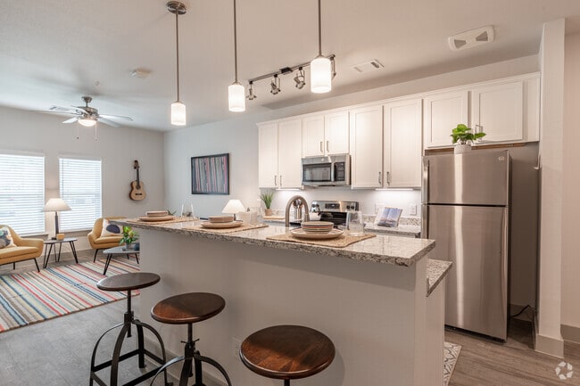 1HAB, 1BA - 760&nbsp;ft² - Tide on 35