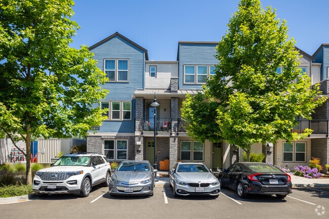 Alt. Exterior - Nova at The Vale