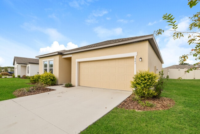 Building Photo - 325 Kenilworth Dr