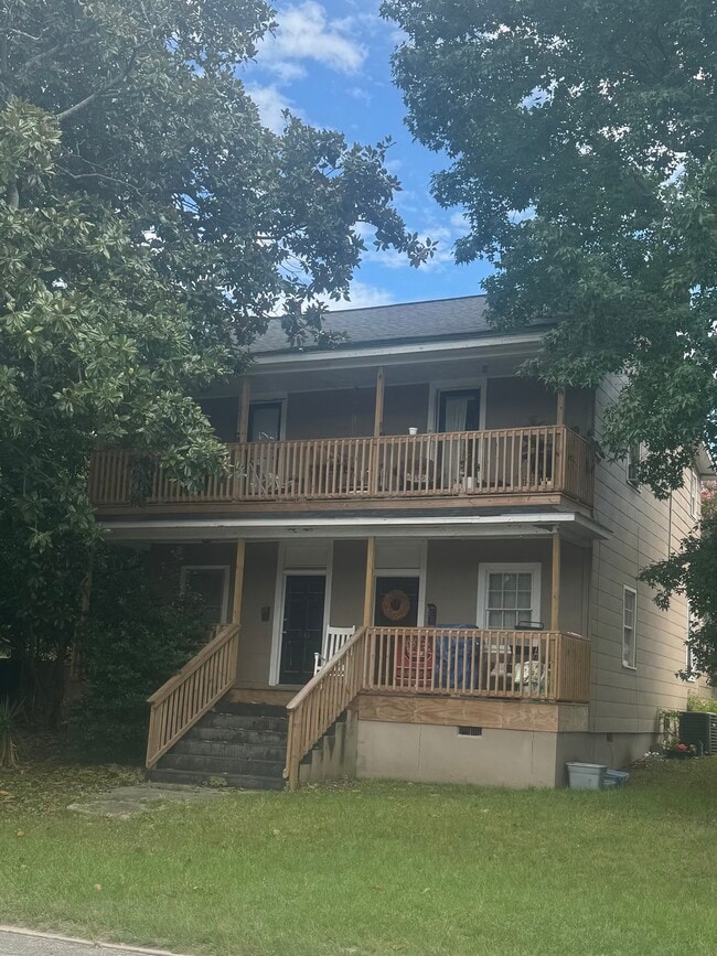 Building Photo - 1143 Olympia Ave Rental