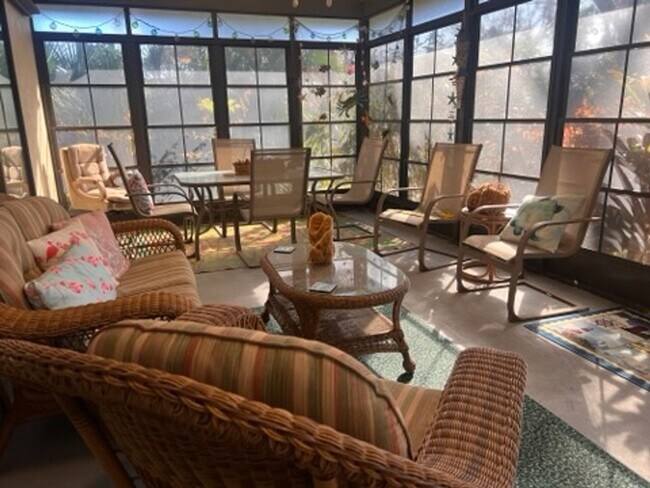 Photo - Bring your dog!  2 bedroom, 2 bath, Single...