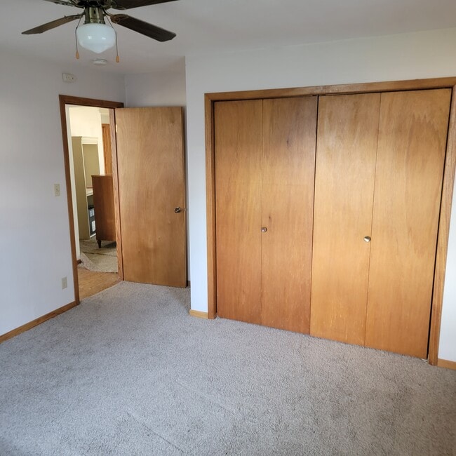 Photo - 205 Grape St