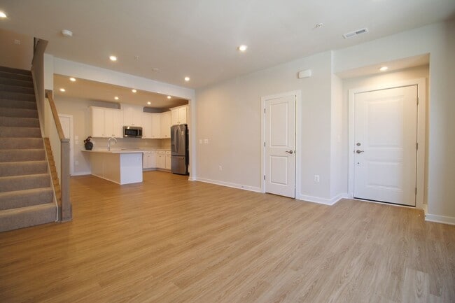 Photo - Well-located 2-bedroom