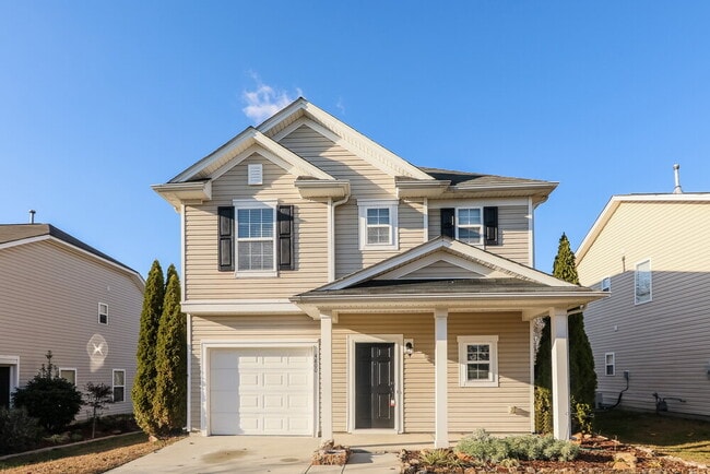 Building Photo - 4800 Abercromby St