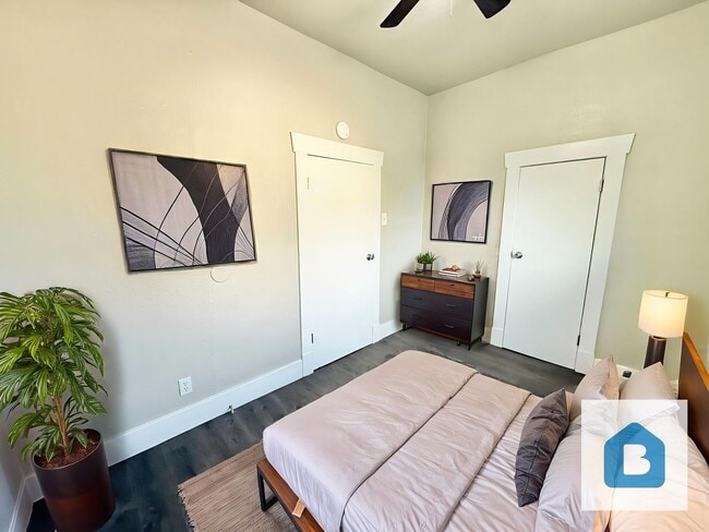 Photo - 1036 S Santa Fe Ave