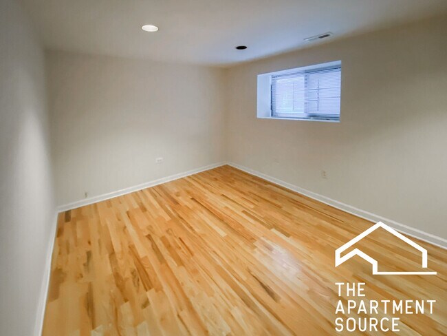 Photo - 3637 N Paulina St Unit #1