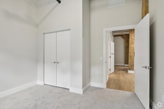 ADA Compliant - 2BR, 1BA - 826SF - Primary Bedroom