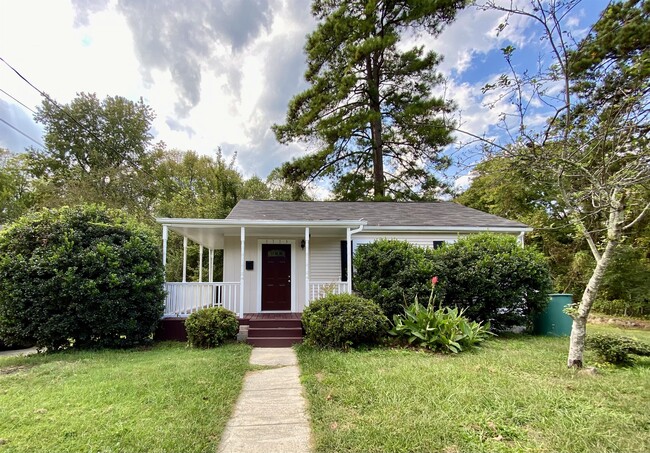 Photo - 1115 Onslow St House