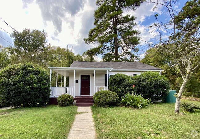 Building Photo - 1115 Onslow St Rental